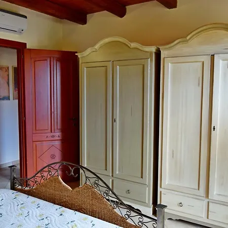 Holiday home Casa Alessandro *