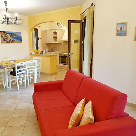 Casa Alessandro Holiday home *
